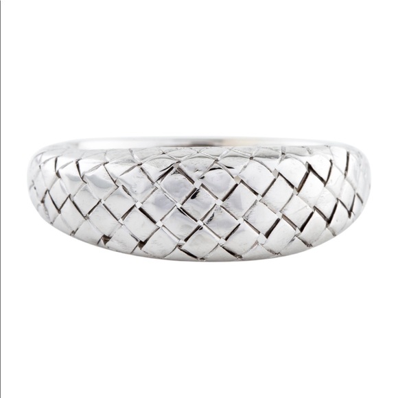 Beautiful ✨ Textured Dome 18 K white gold ring 6.5 - Picture 2 of 10